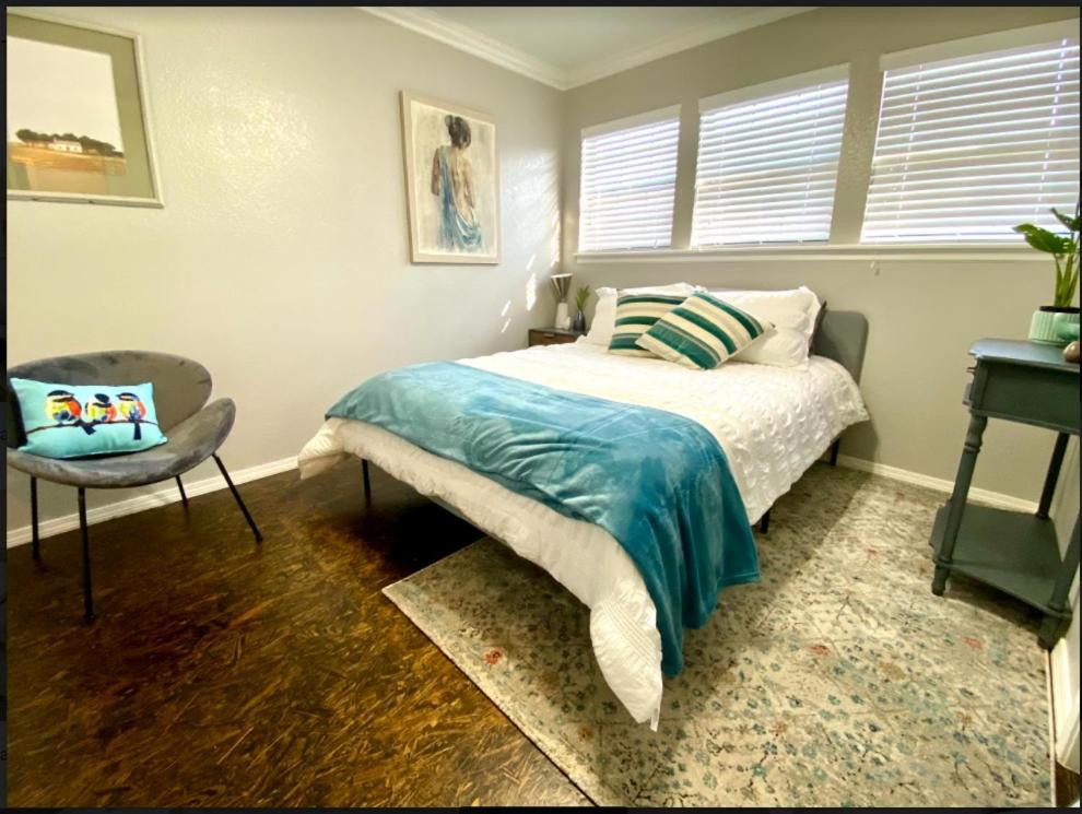 Private Bedroom Suite - Communal House Near Integris Oklahoma City Kültér fotó