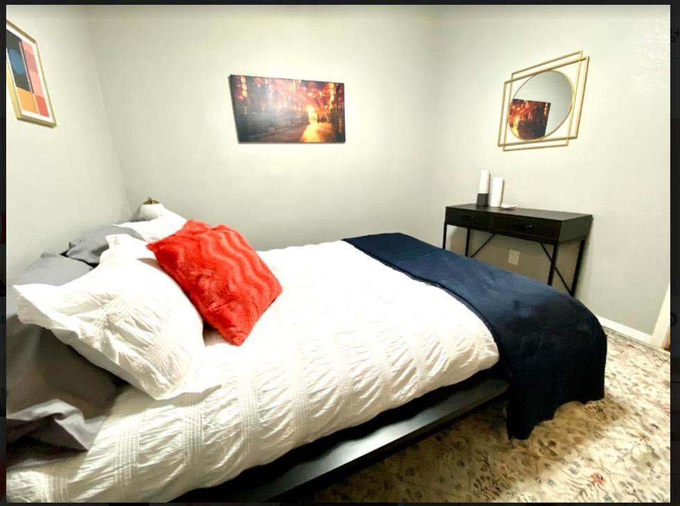 Private Bedroom Suite - Communal House Near Integris Oklahoma City Kültér fotó